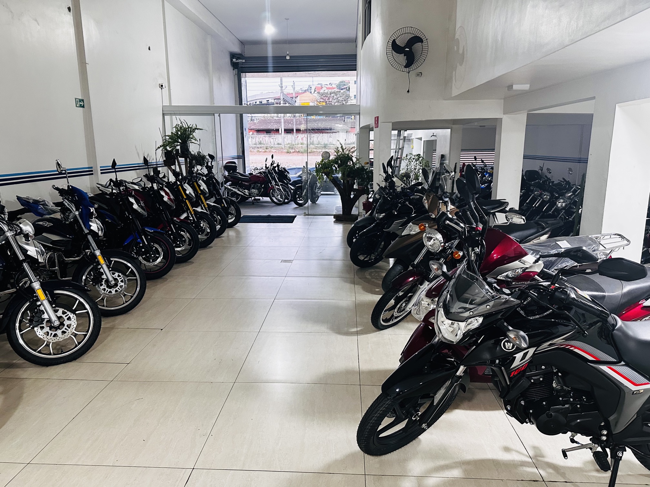 Franco Motos em convencao nacional Suzuki